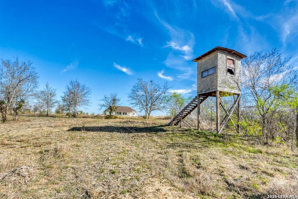 main property photo 27