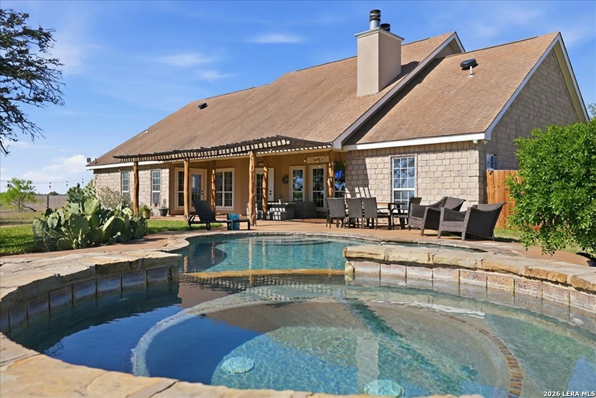 main property photo 33