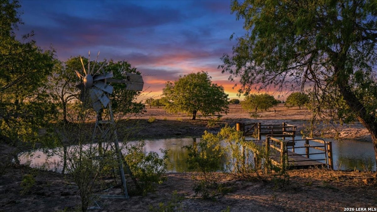 main property photo 40