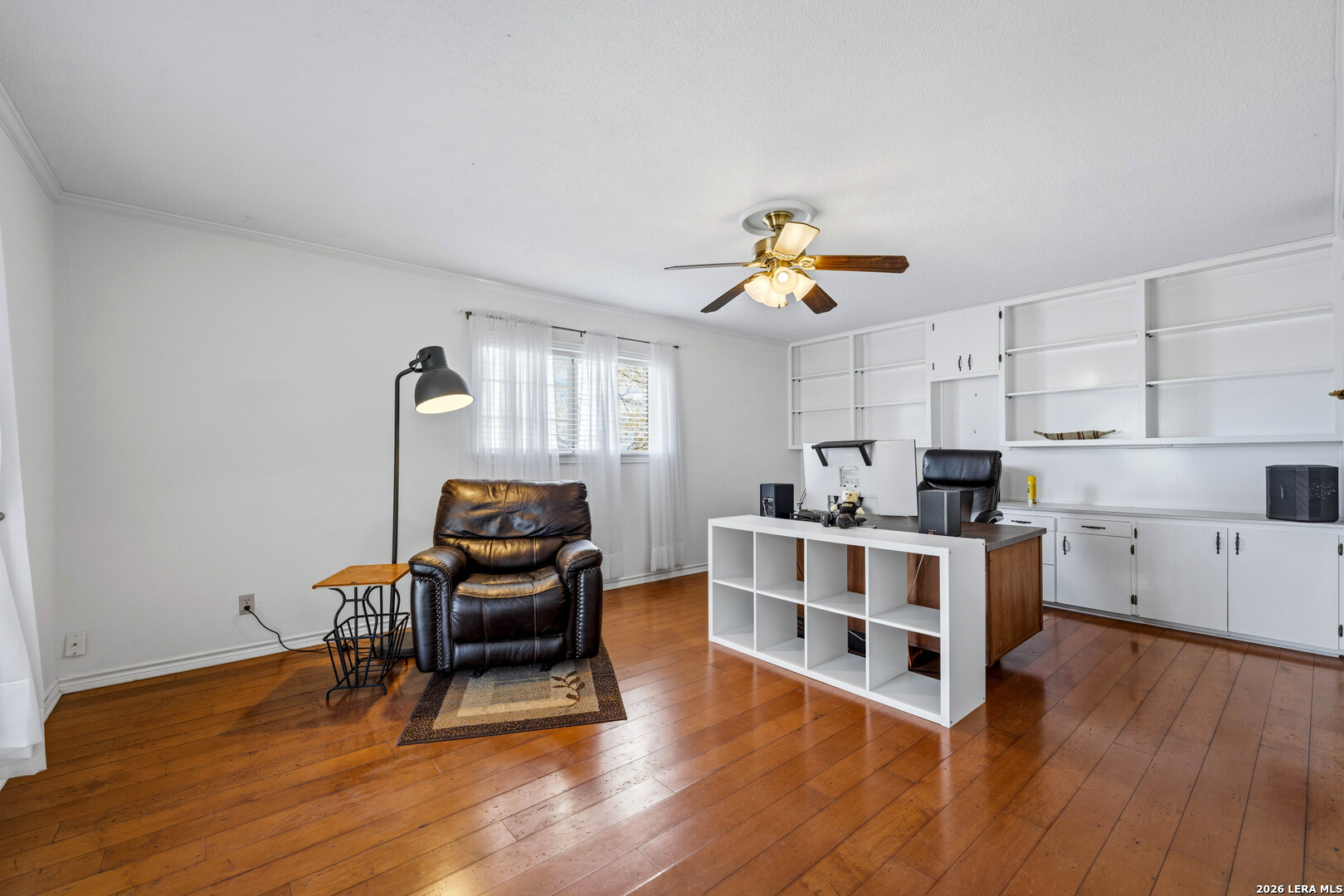 main property photo 7