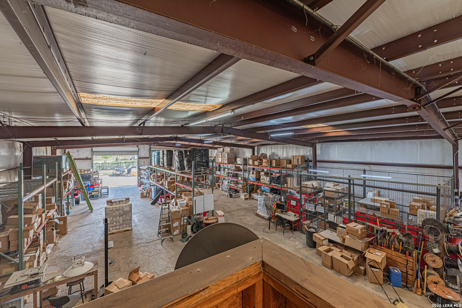 main property photo 31