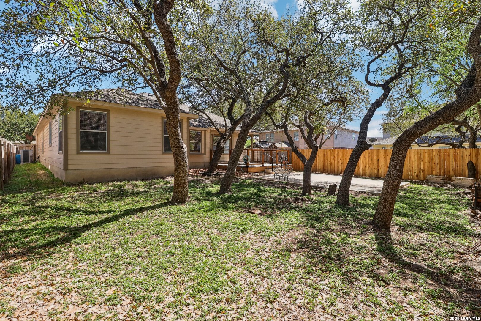 main property photo 33