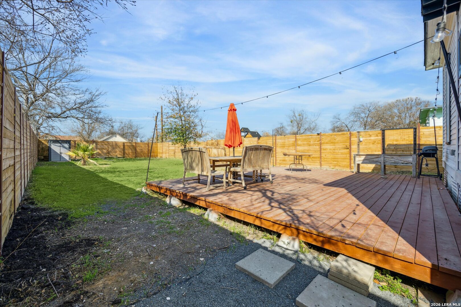 main property photo 14