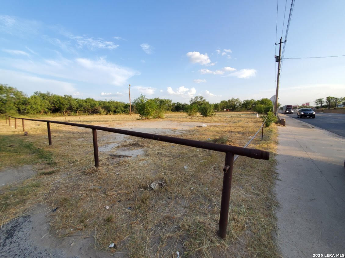 main property photo 21