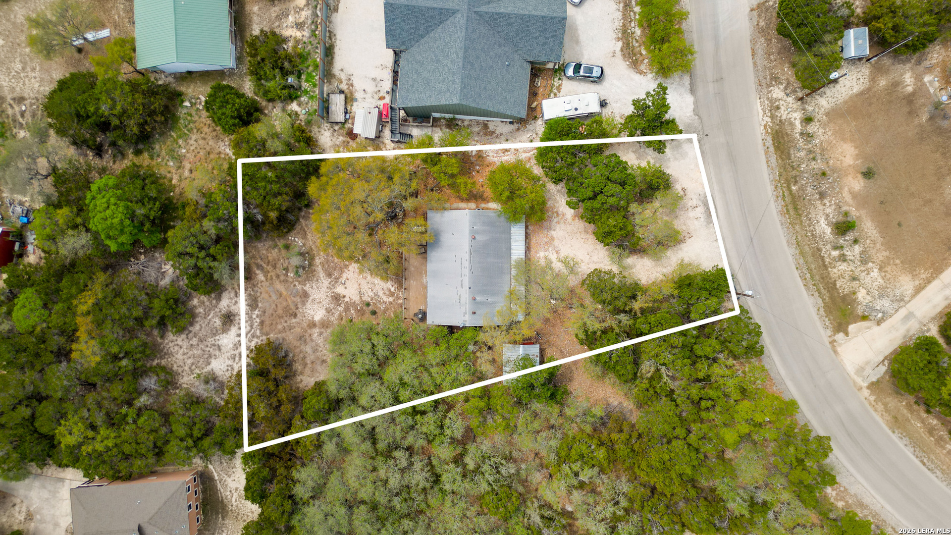 main property photo 29