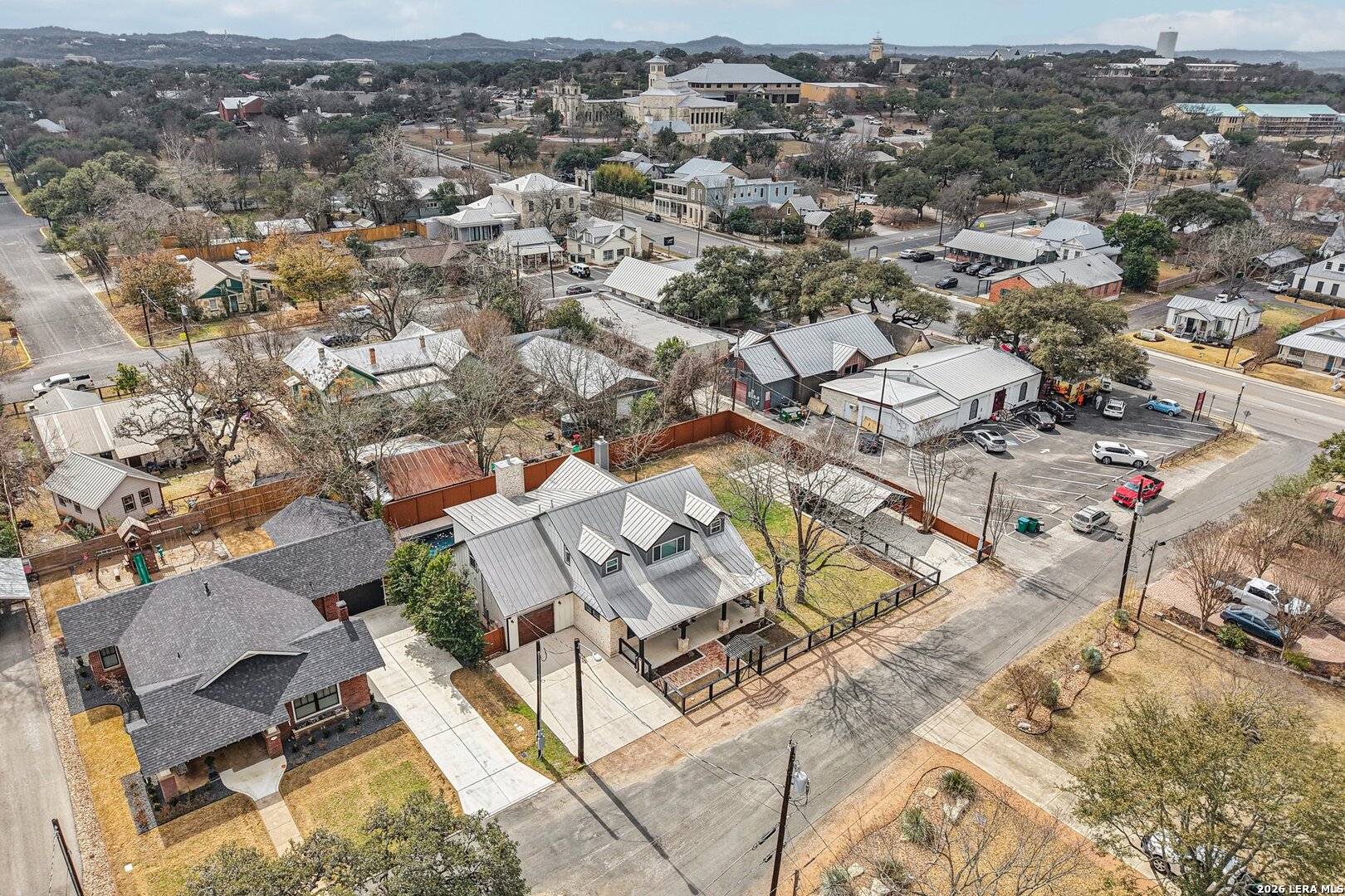main property photo 48