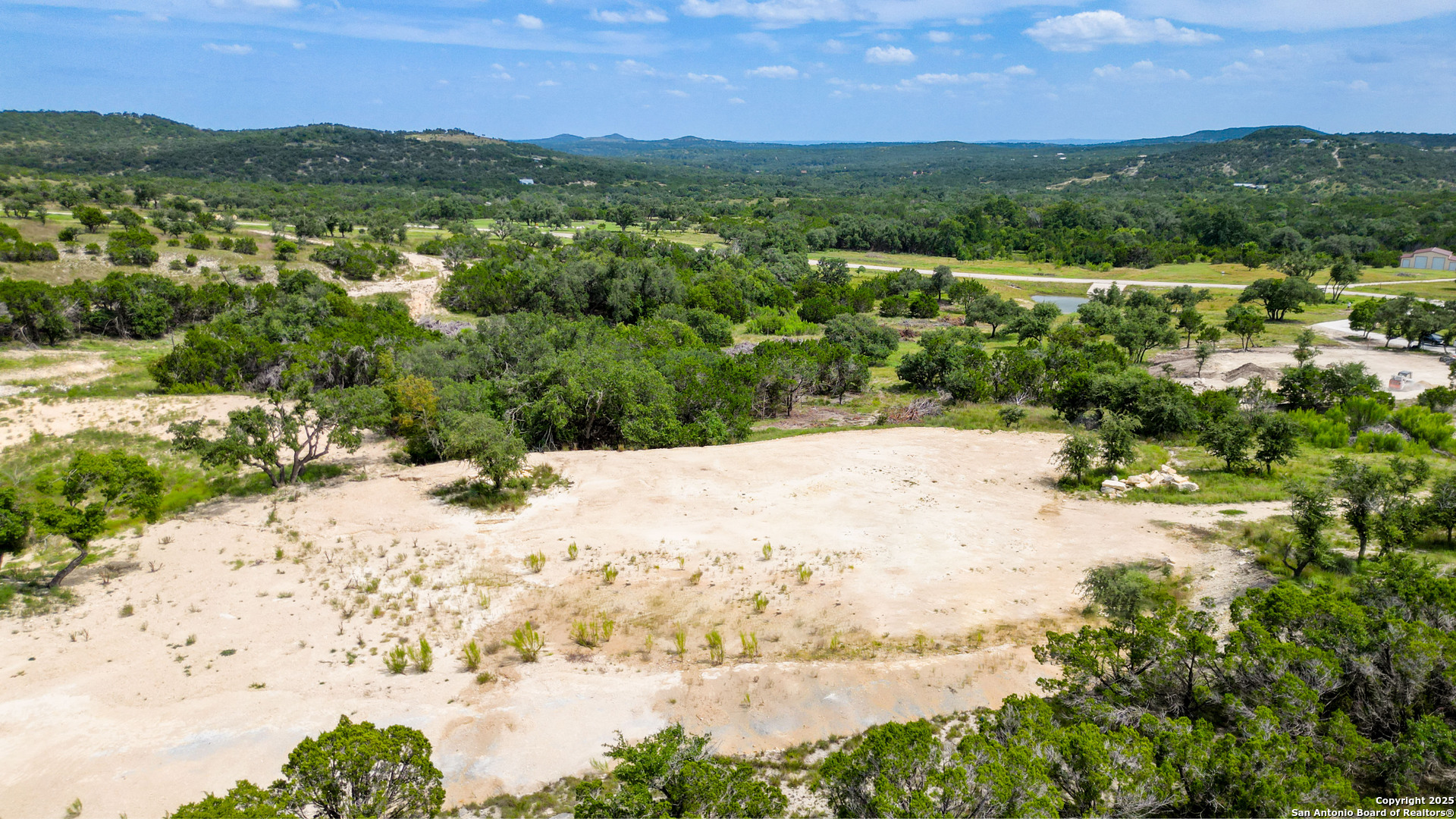 main property photo 12