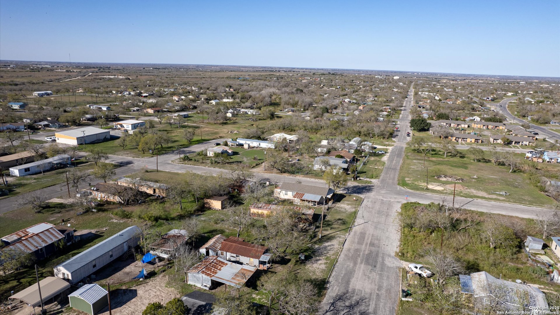 main property photo 17