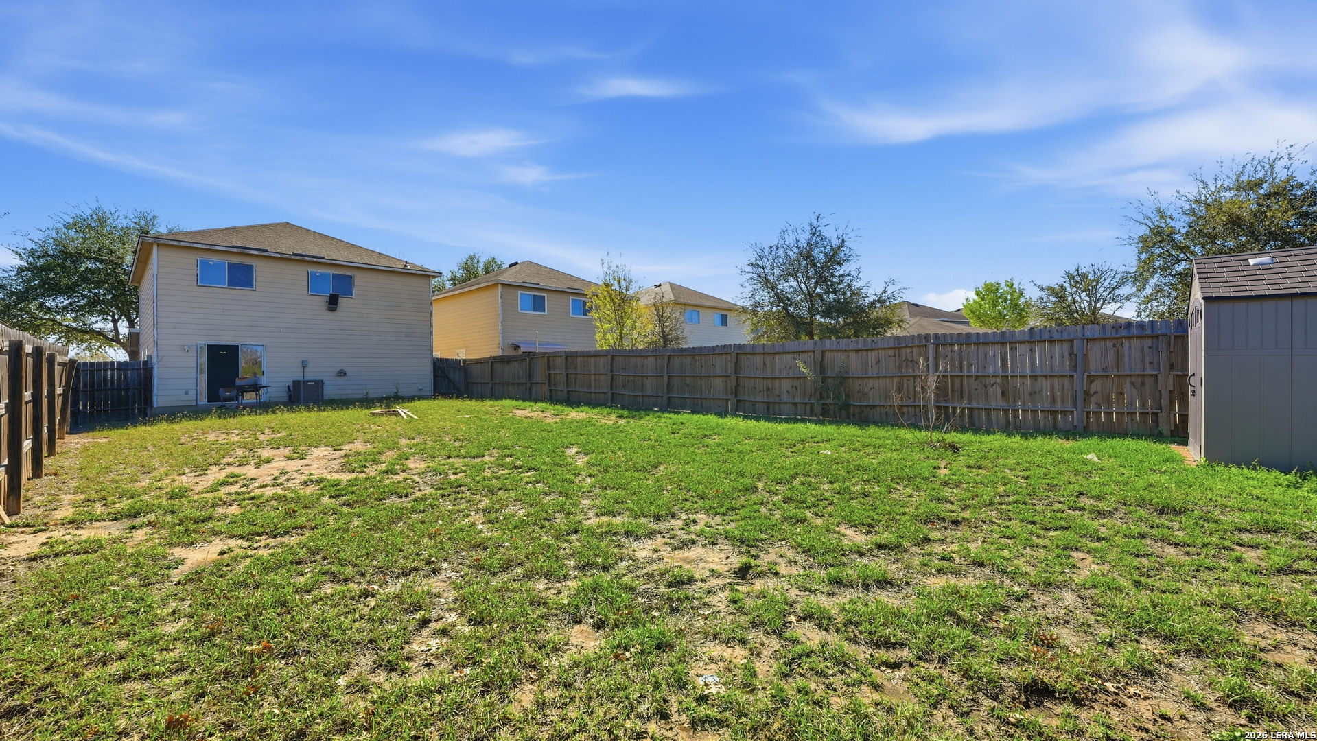 main property photo 41