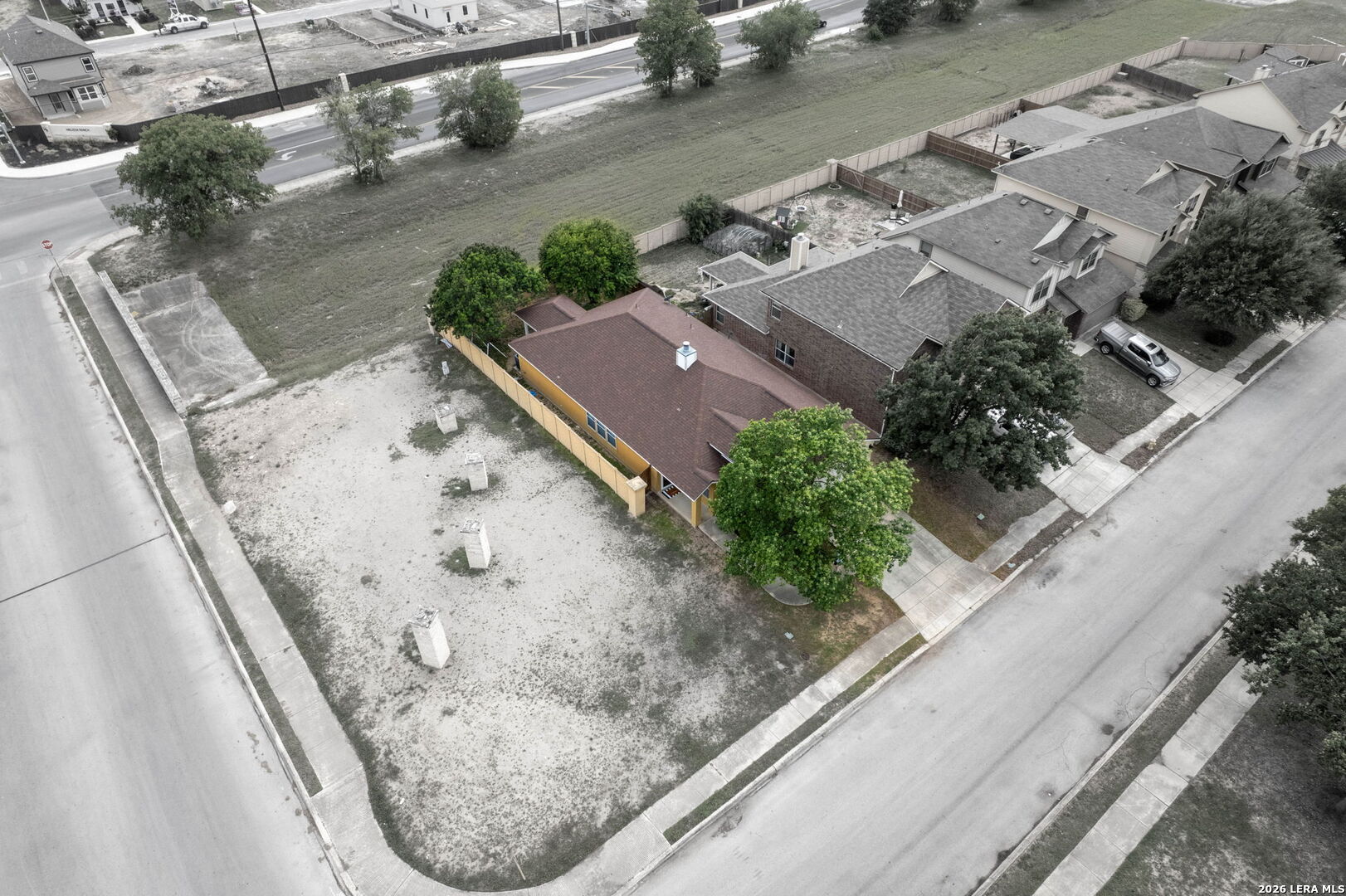 main property photo 20