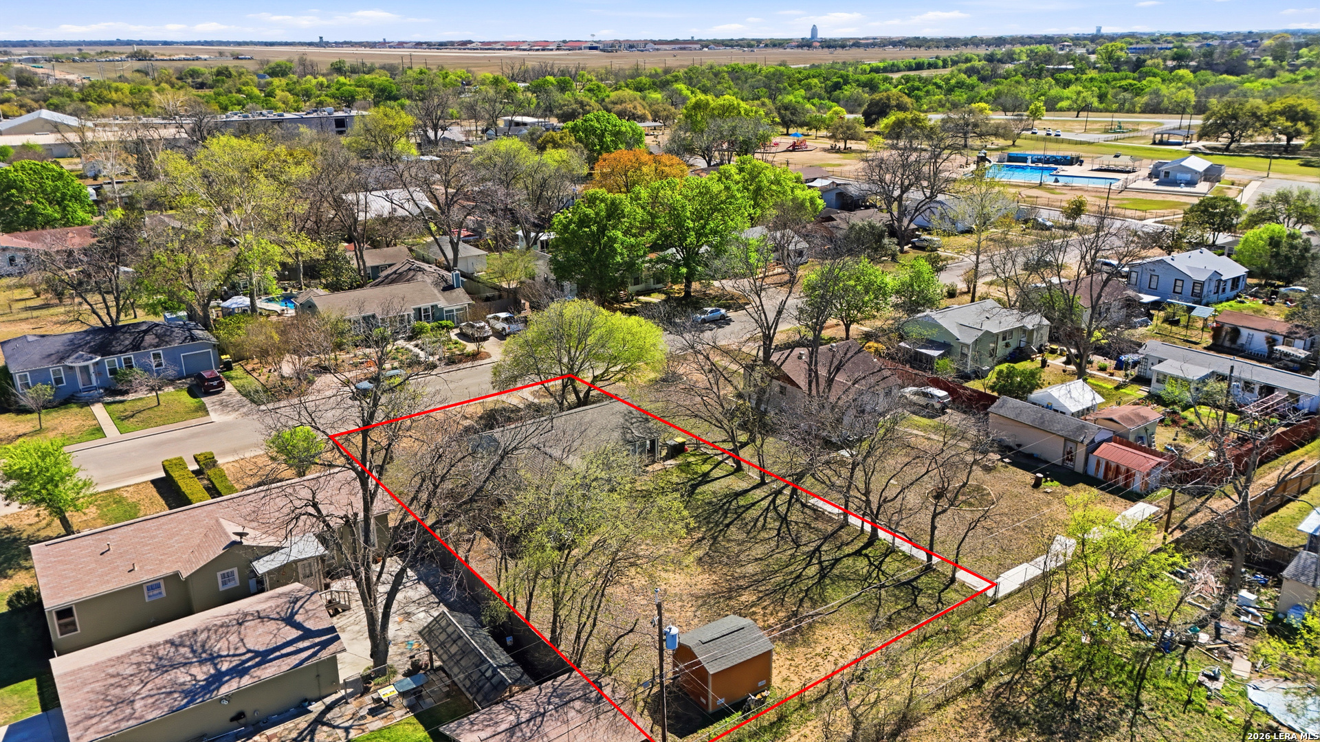 main property photo 29