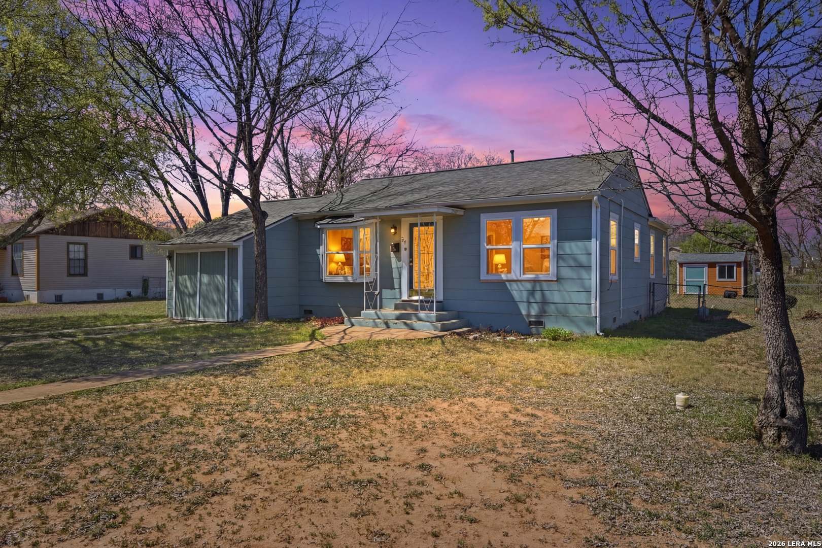 main property photo 3