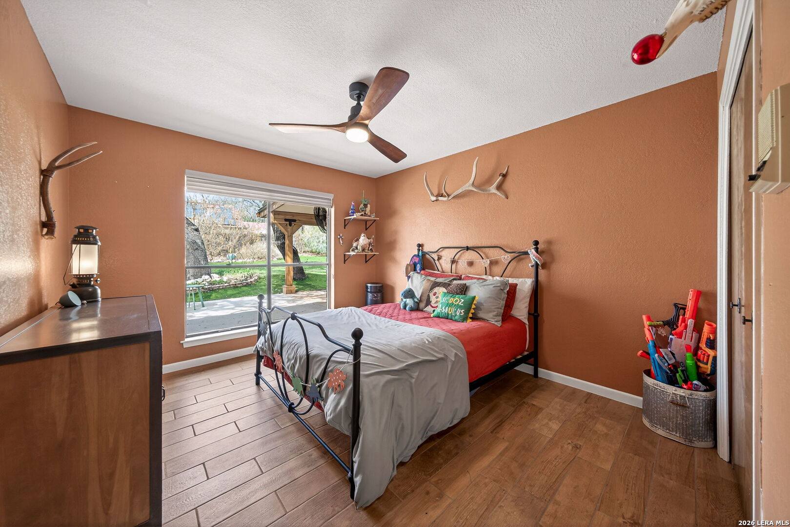 main property photo 24