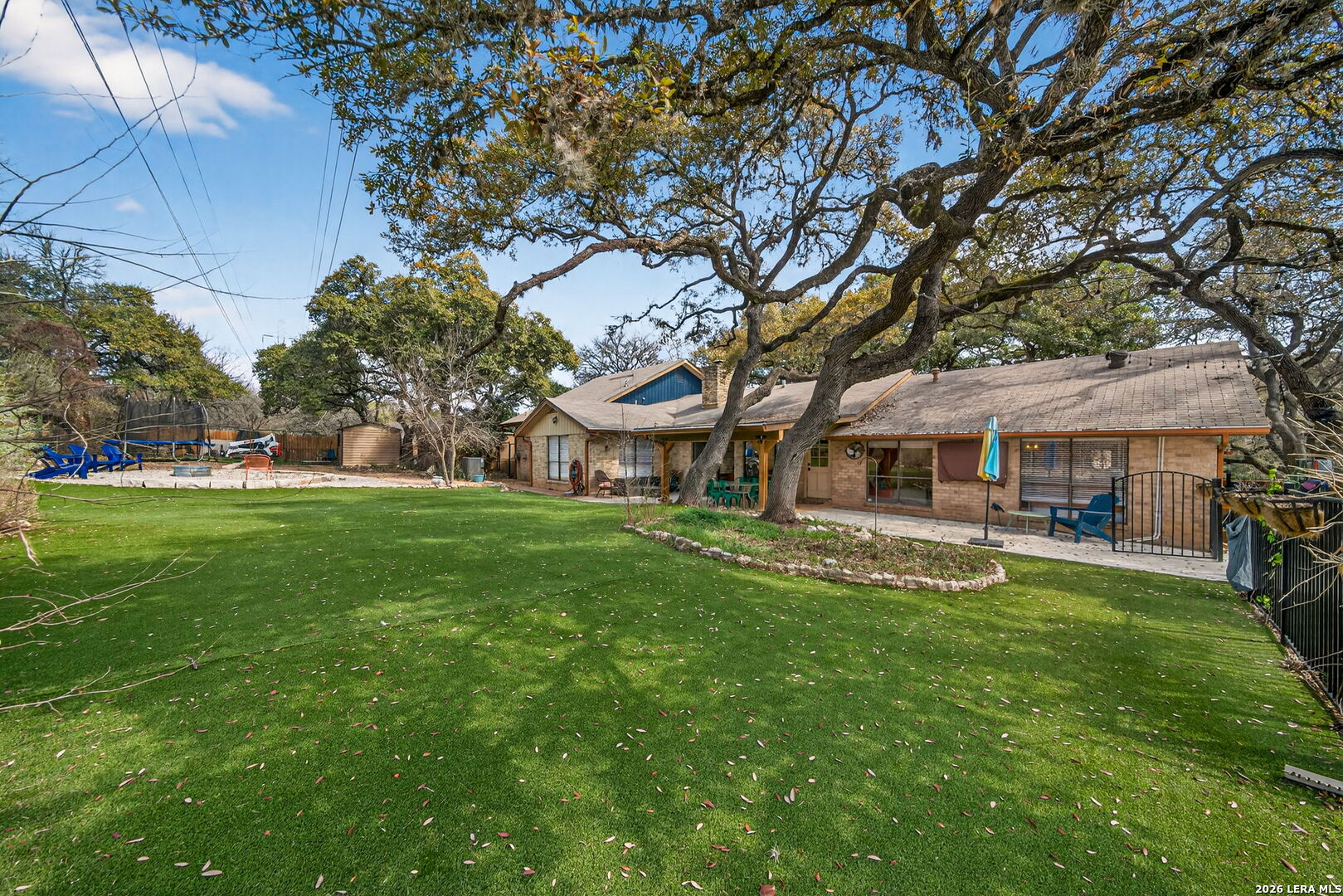 main property photo 36