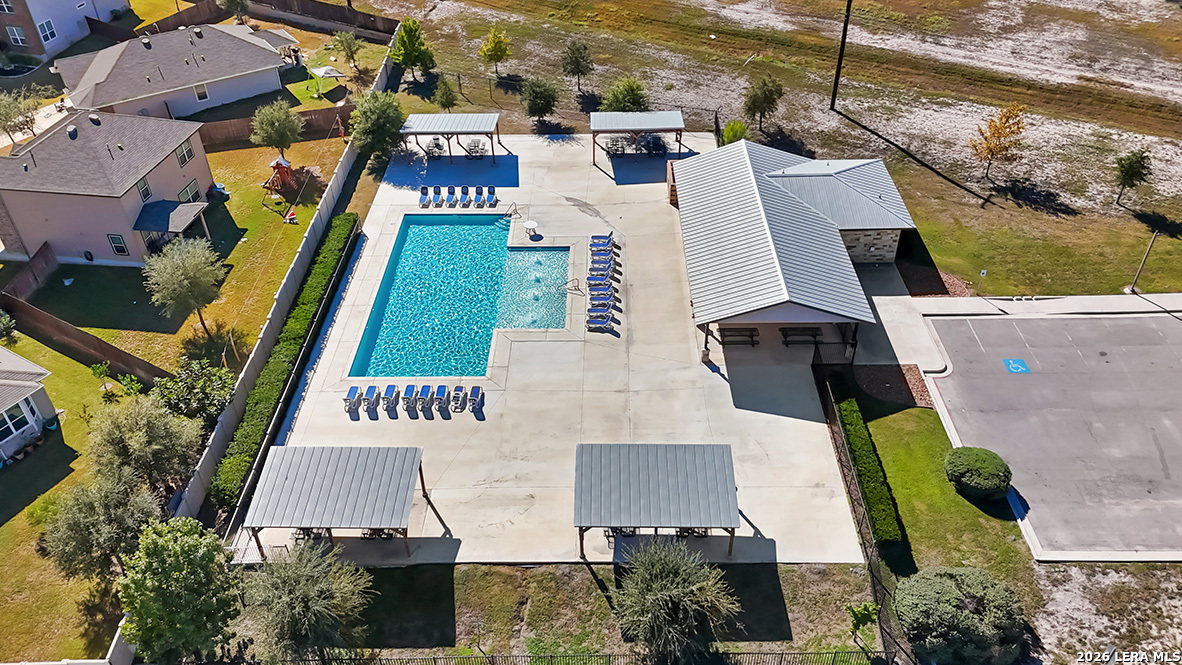 main property photo 47