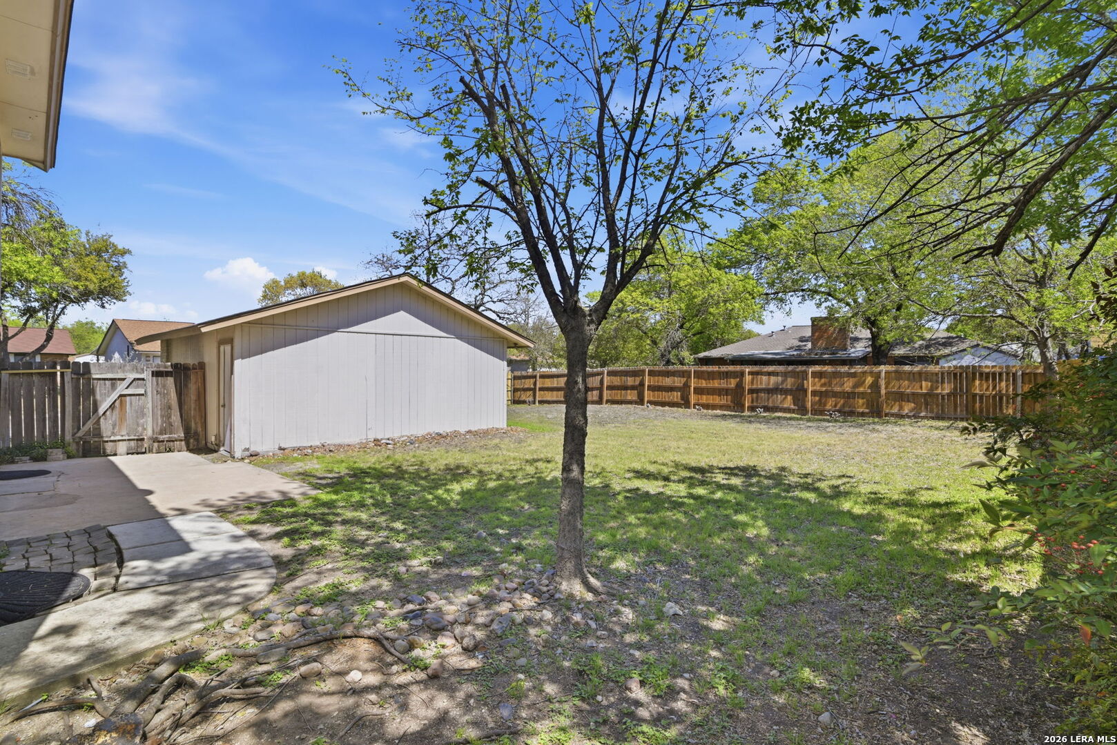 main property photo 21