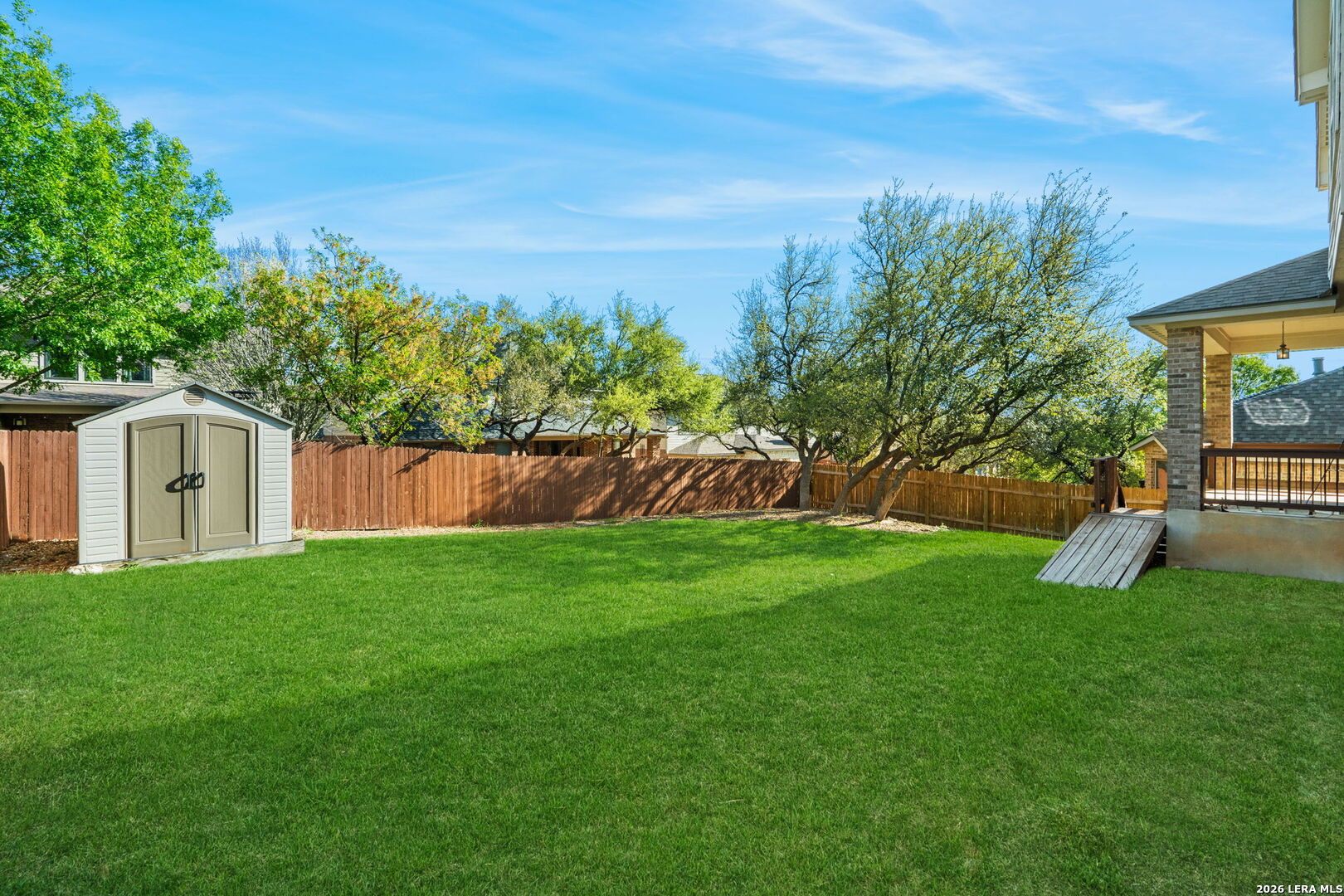 main property photo 29