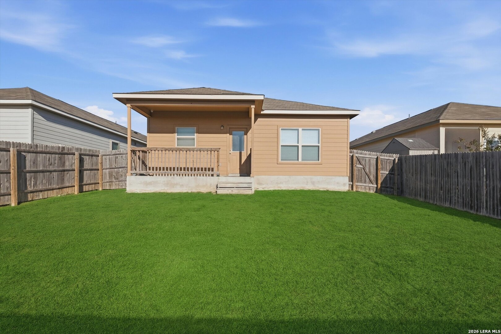 main property photo 17