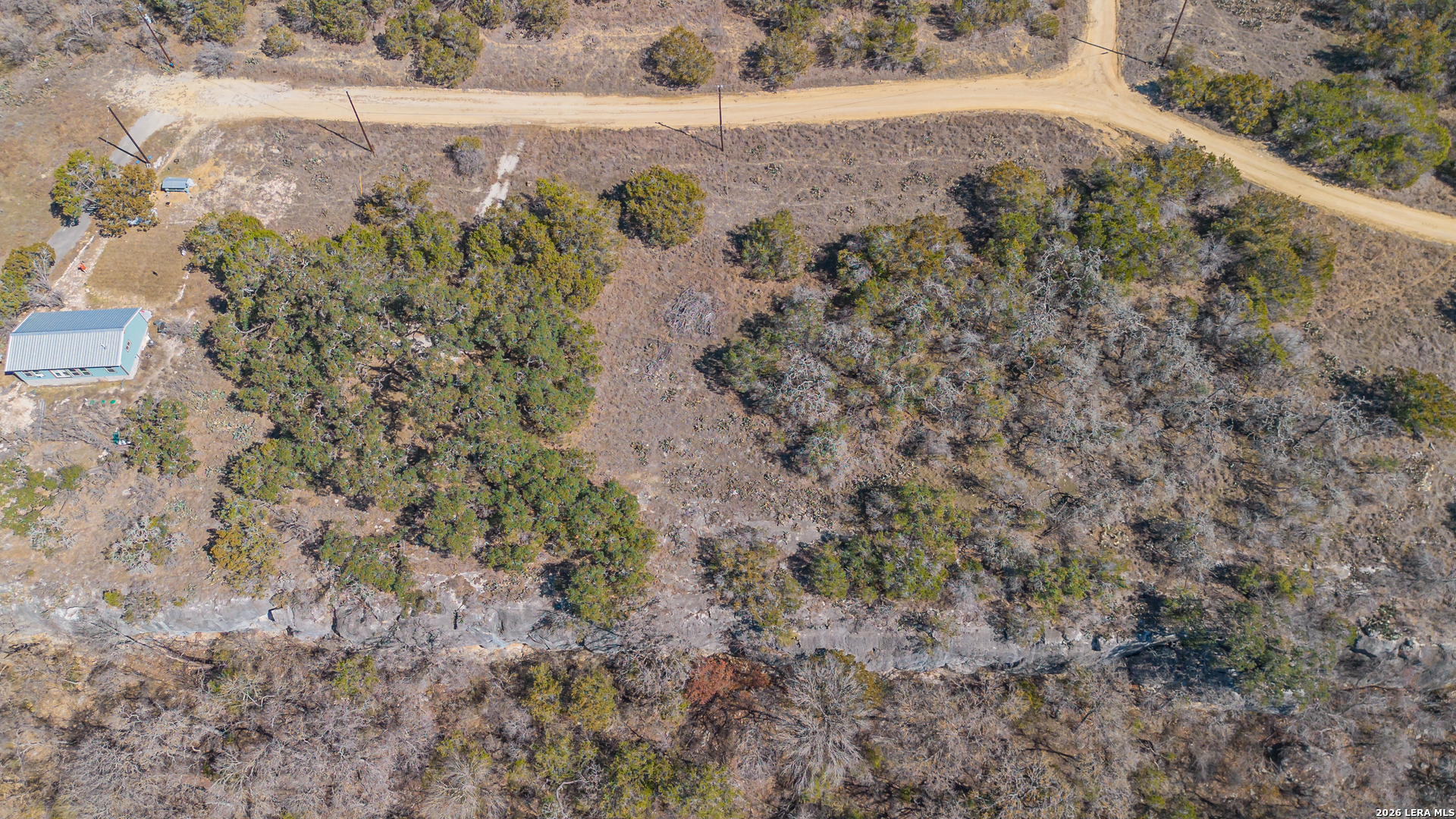 main property photo 29