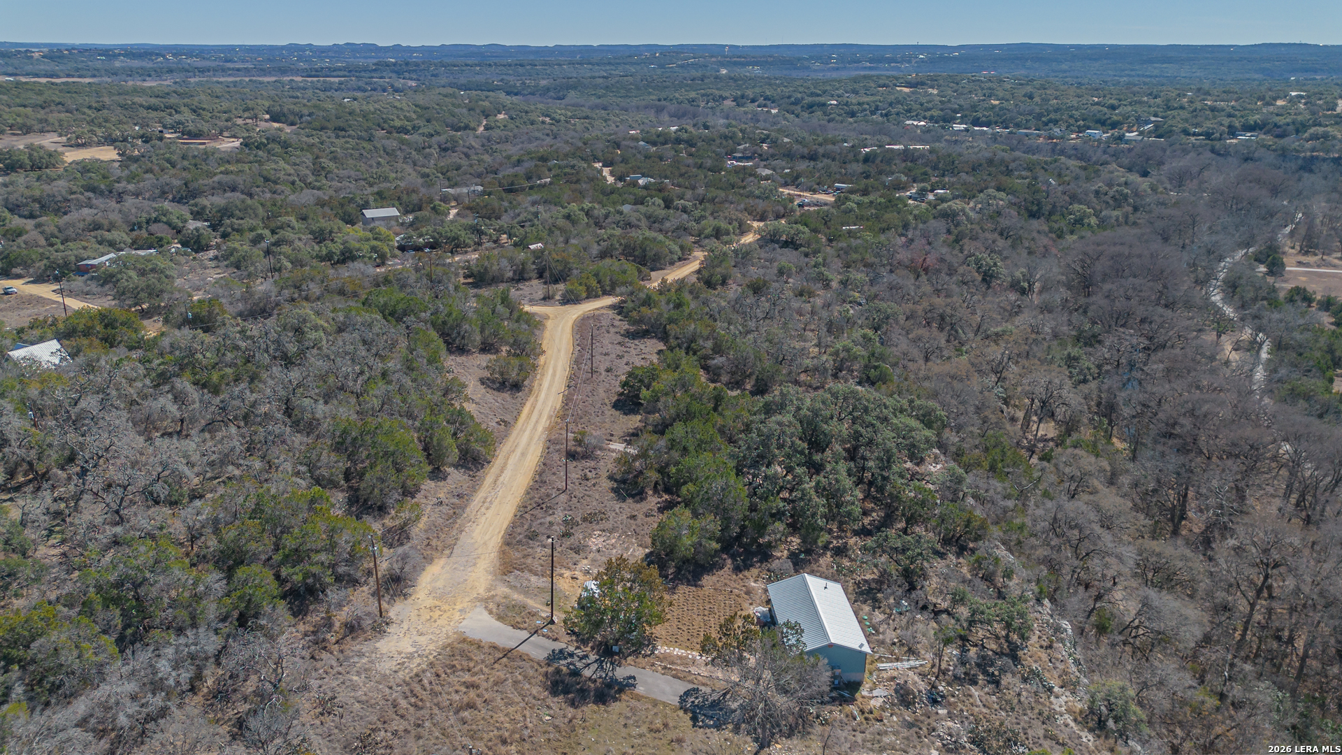 main property photo 37