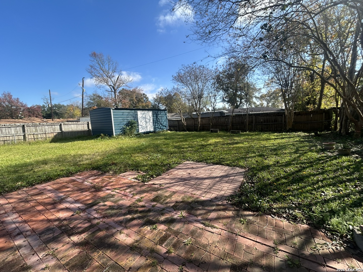 main property photo 9