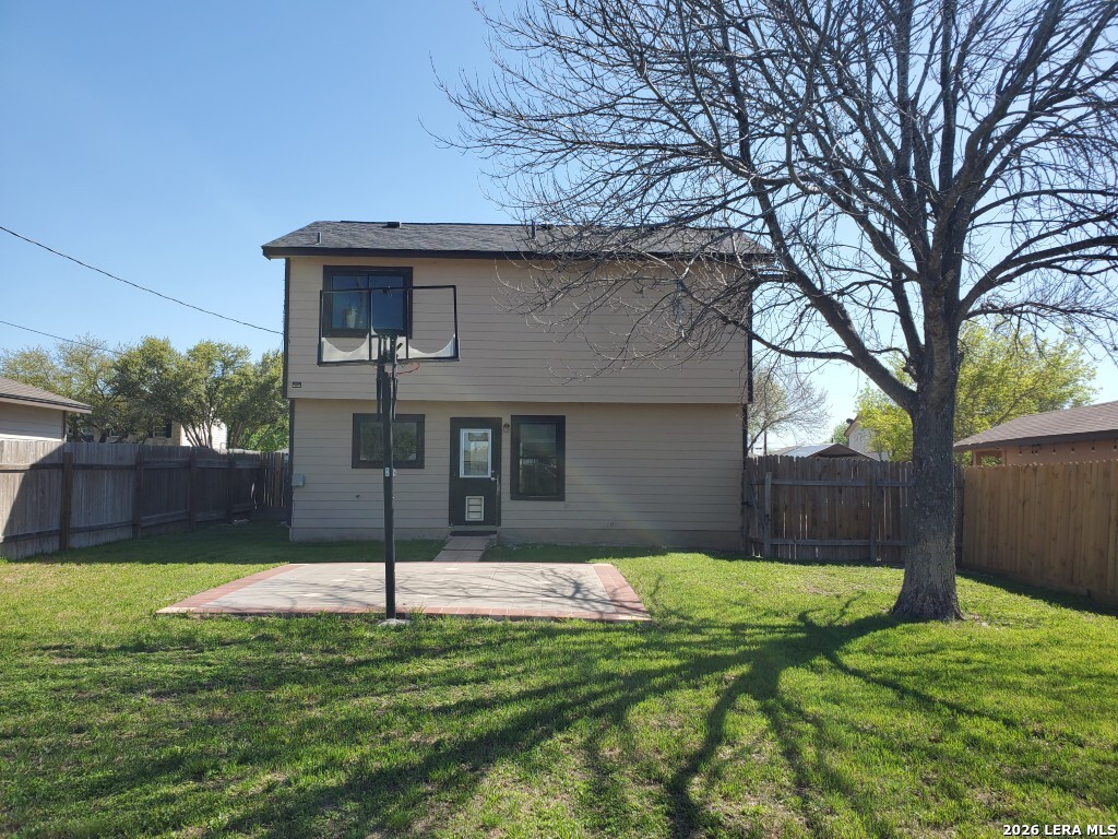 main property photo 11