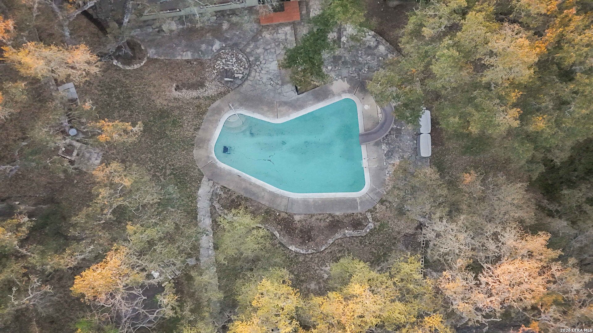 main property photo 51