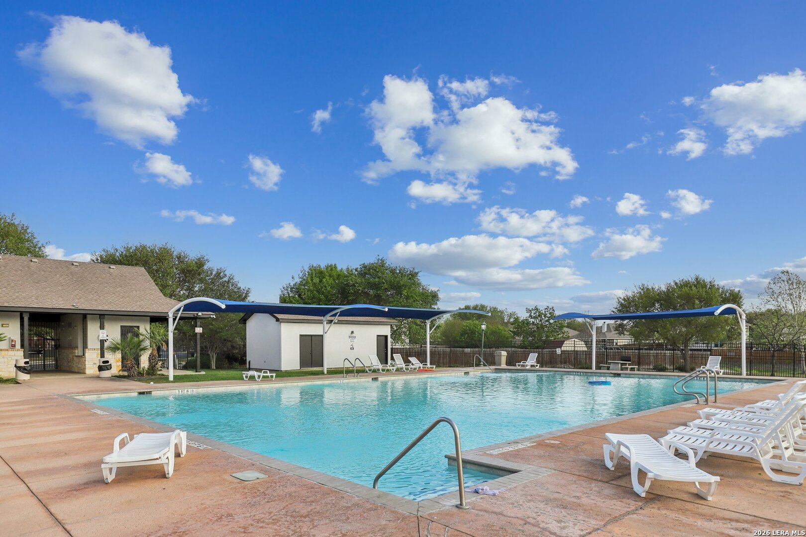 main property photo 46