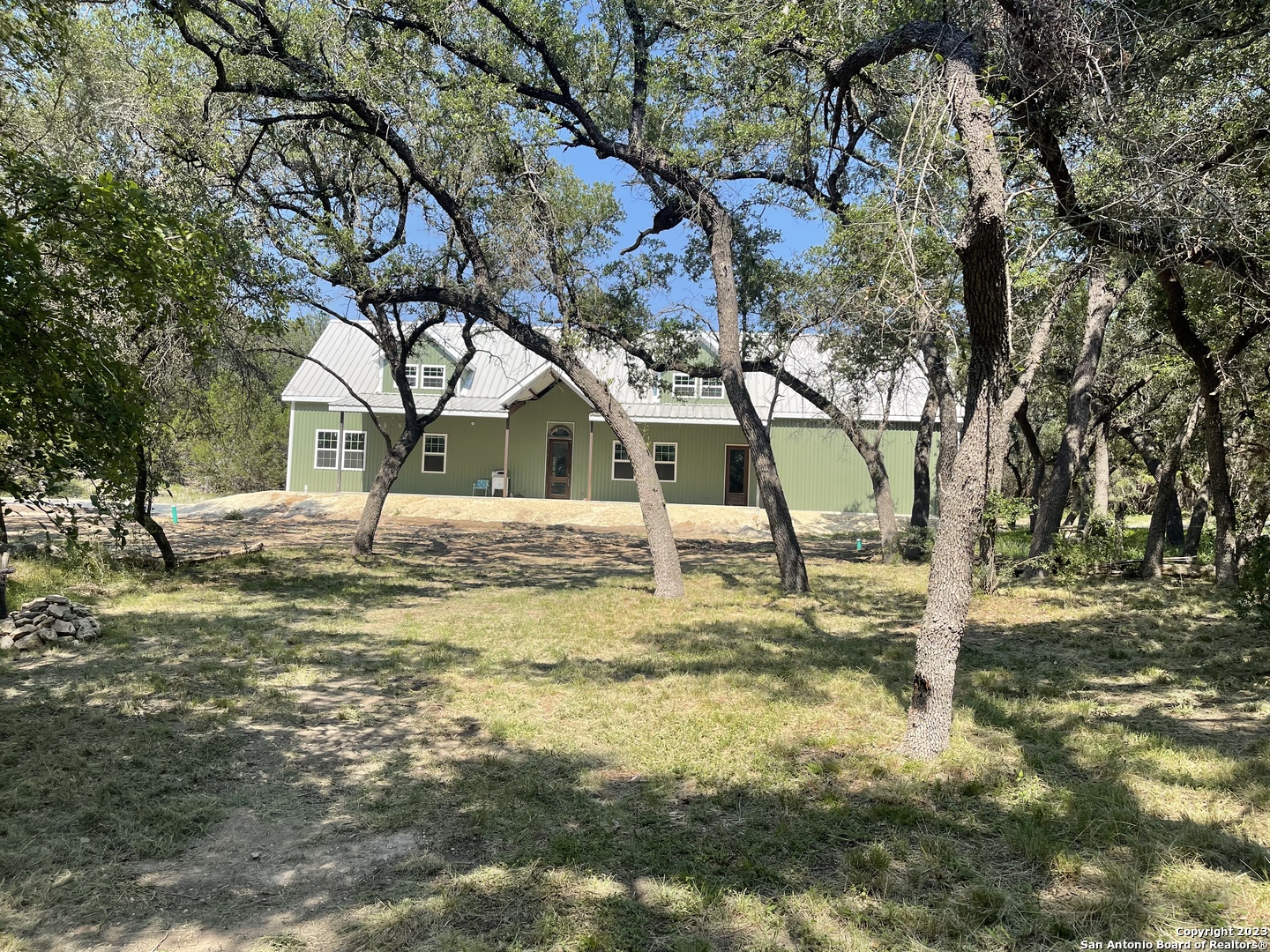 main property photo 1