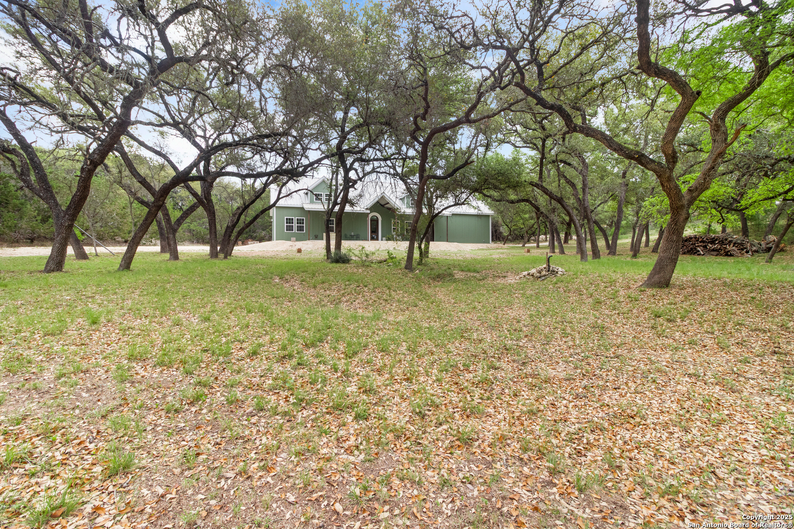 main property photo 36
