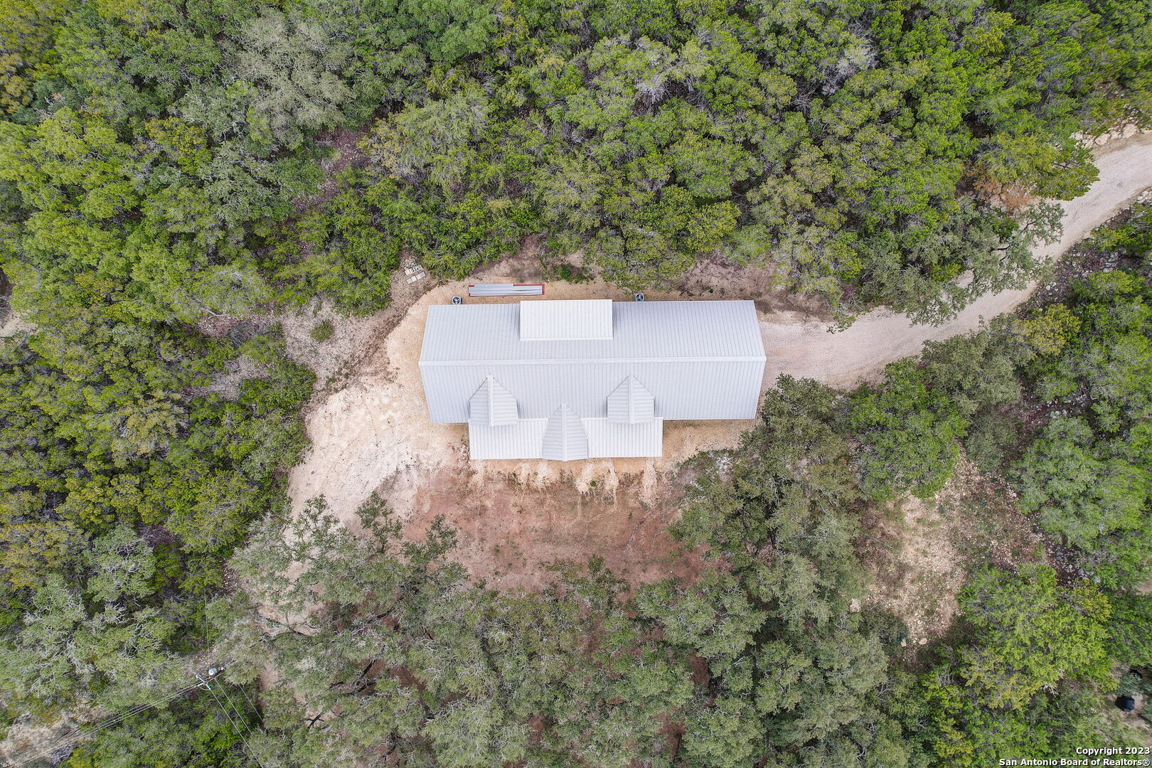 main property photo 38