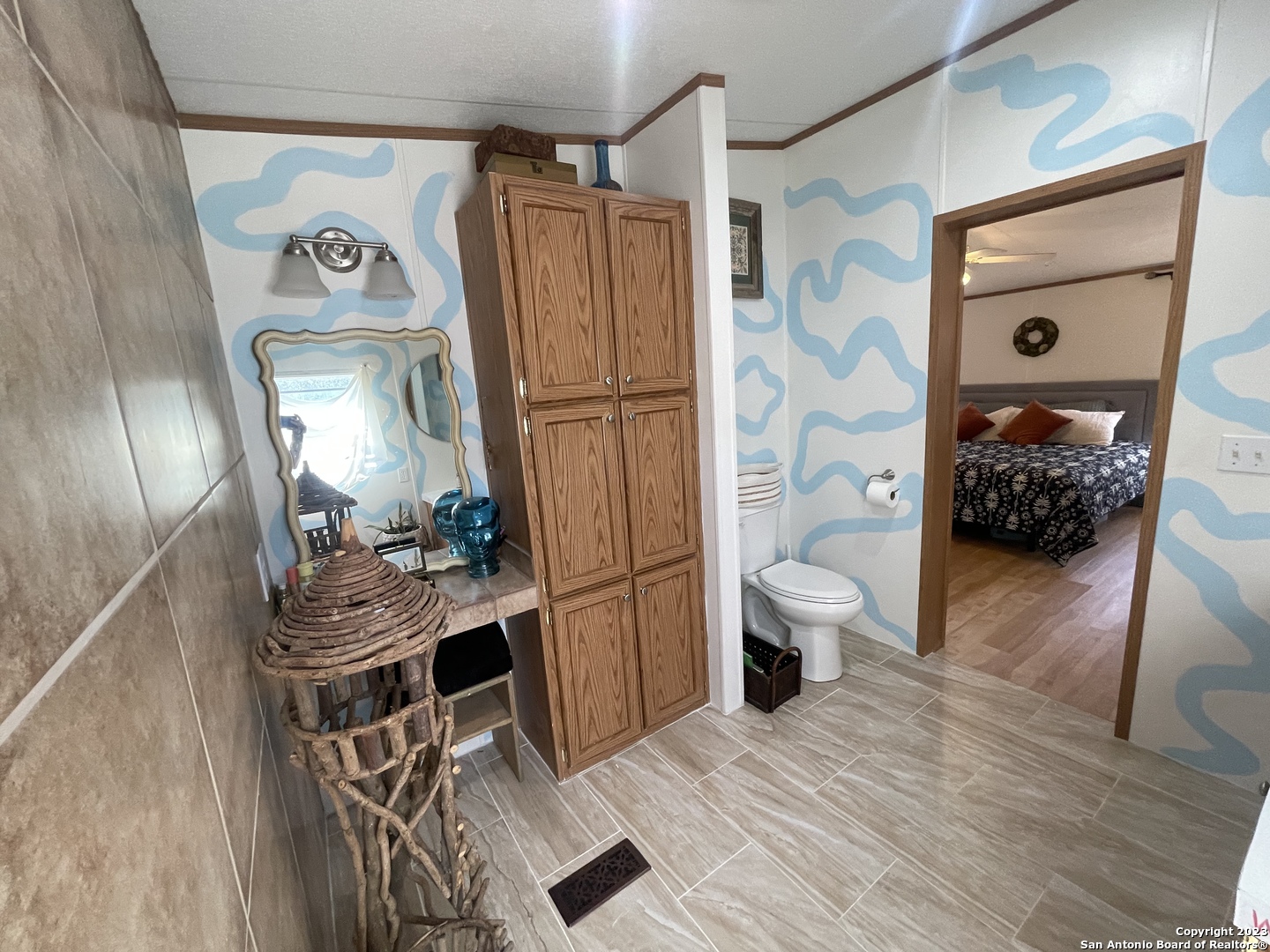 main property photo 53
