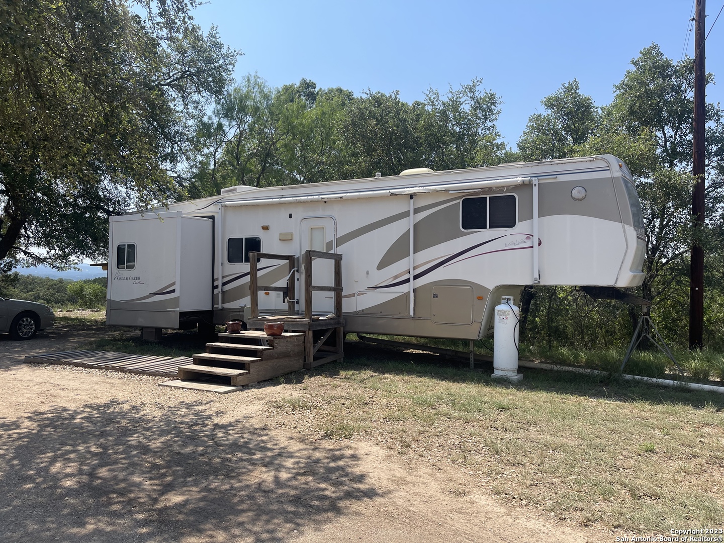 main property photo 58