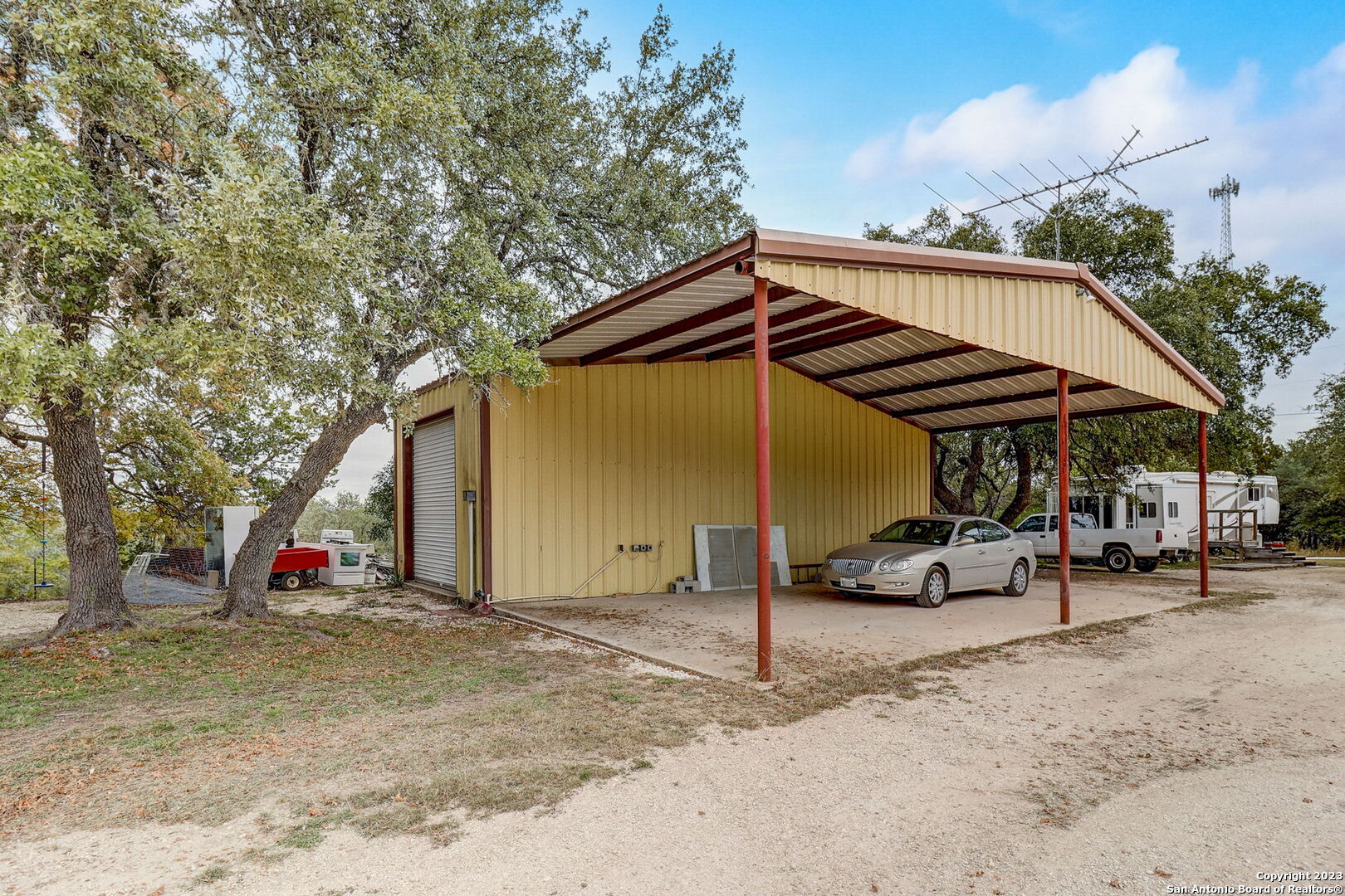 main property photo 65