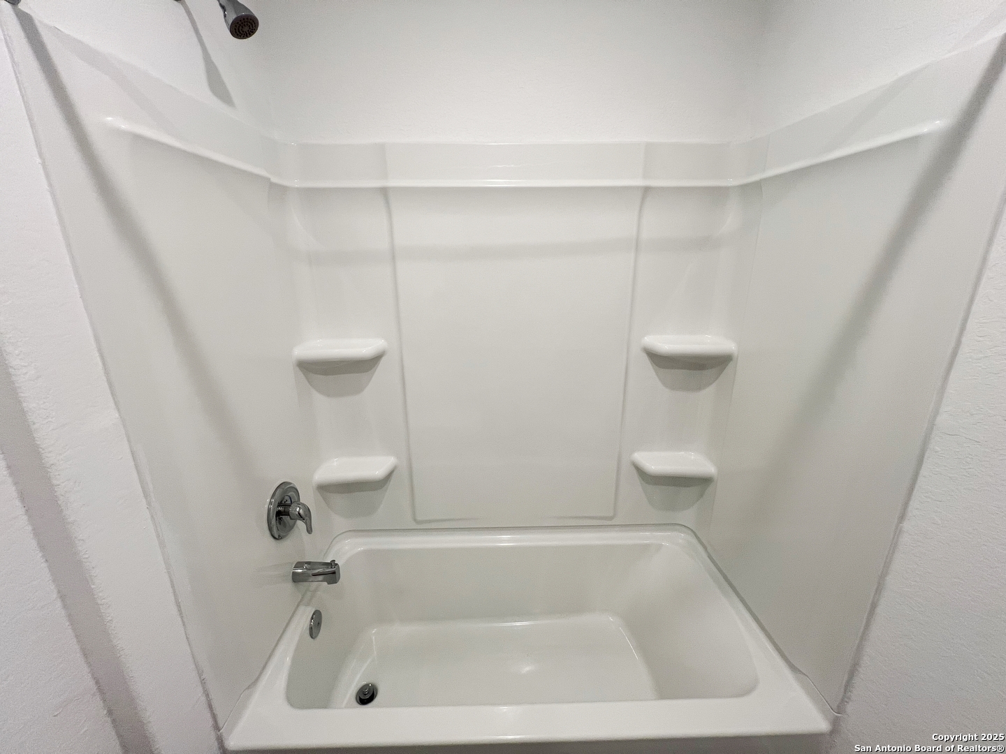 property viewer photo 31