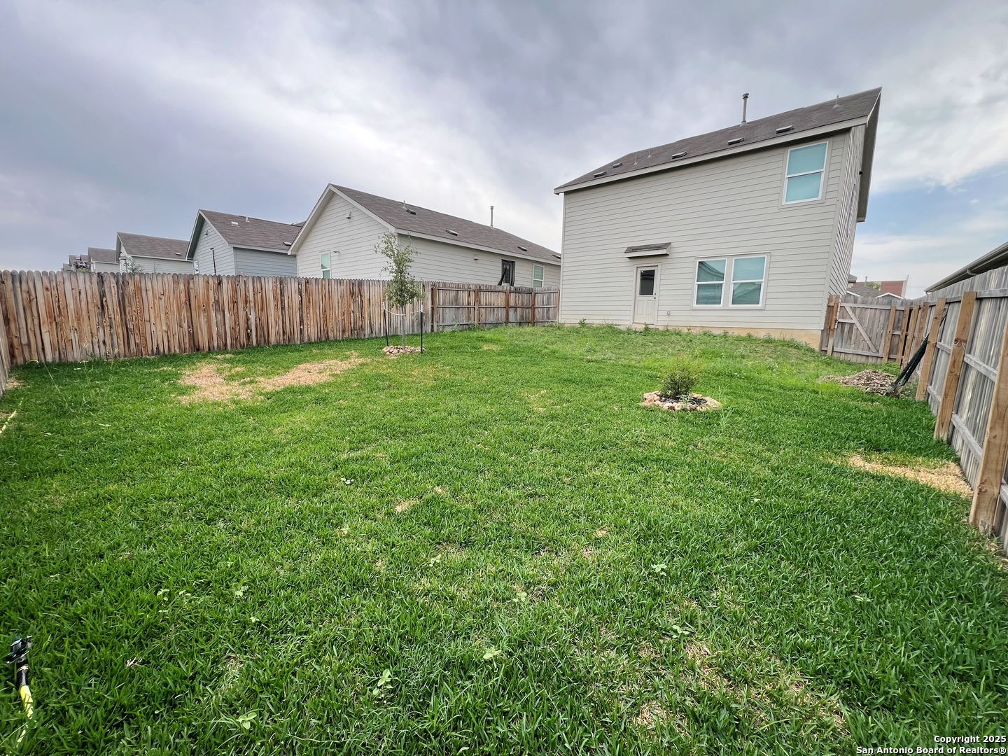 property viewer photo 37