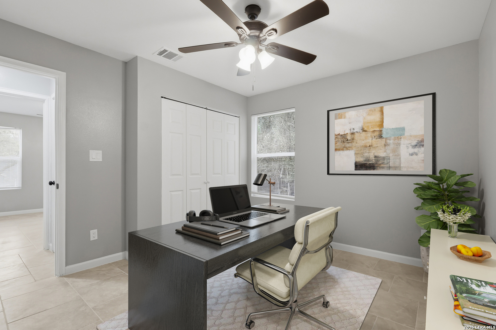 property viewer photo 2