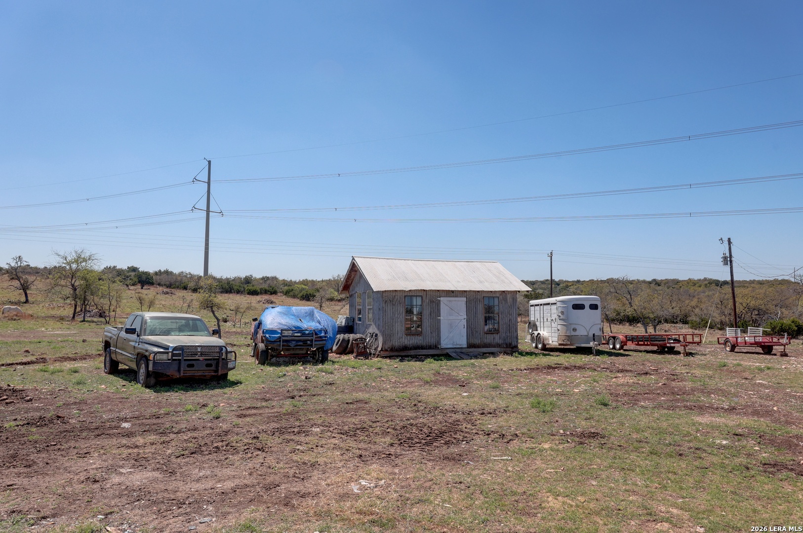 main property photo 29