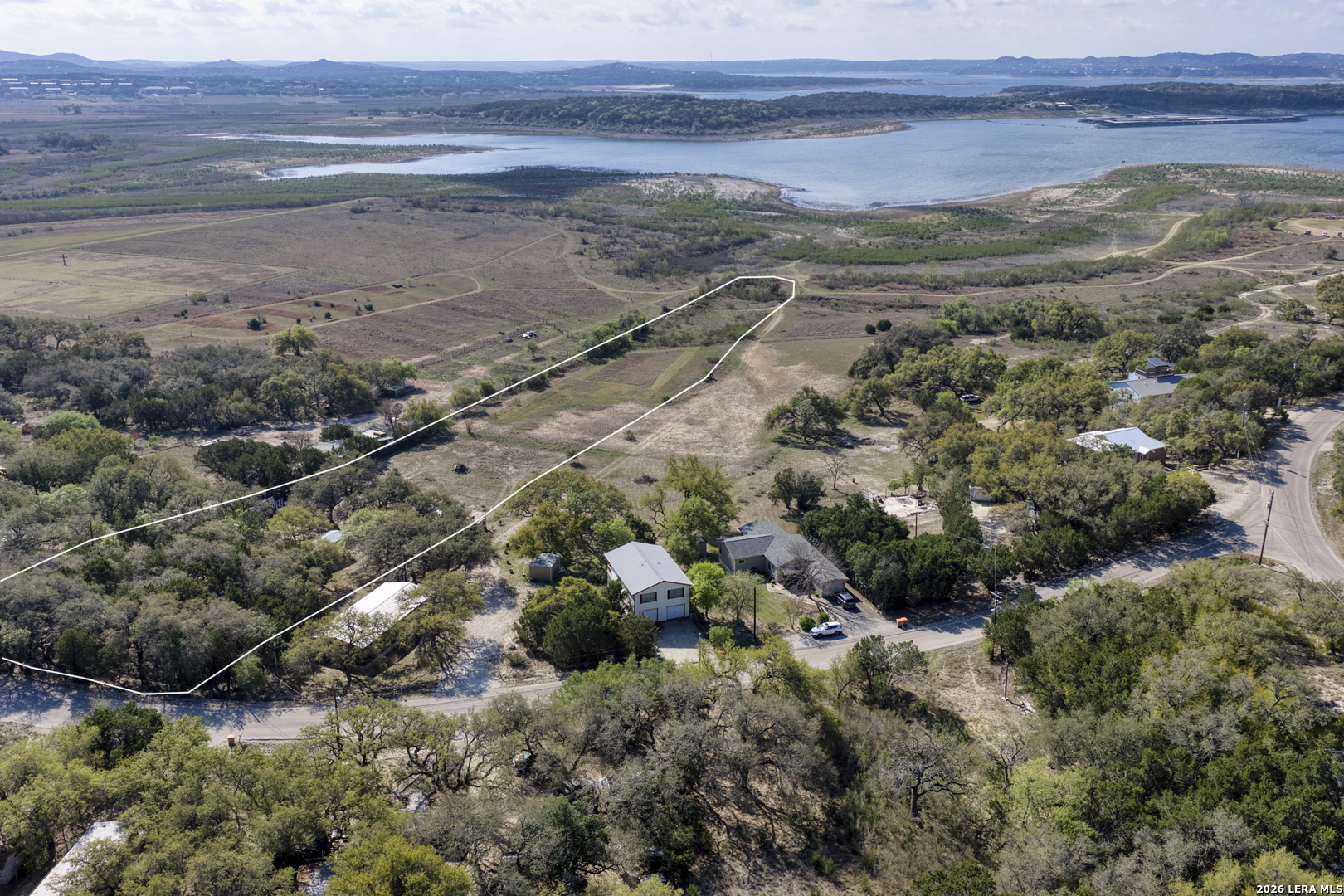 main property photo 16