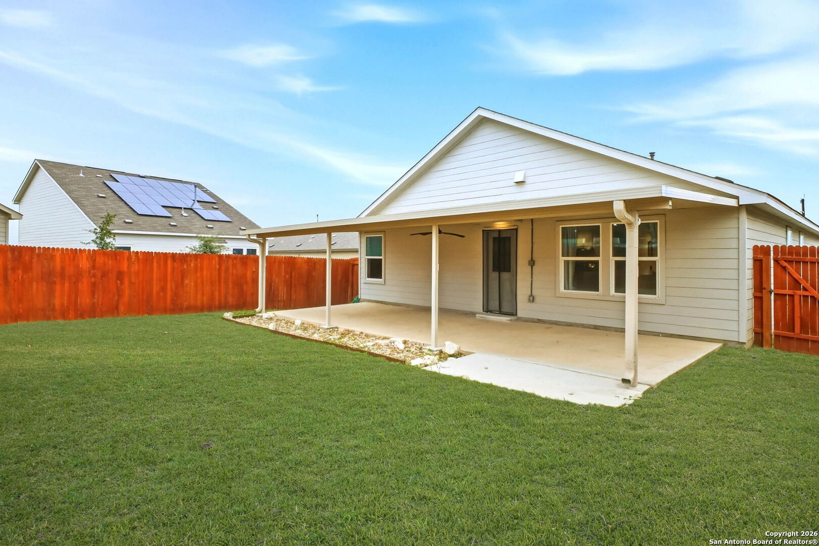 main property photo 32