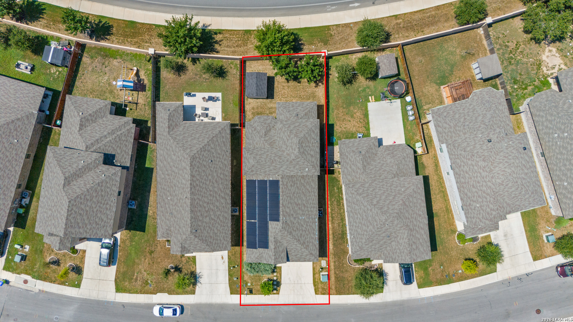 main property photo 10