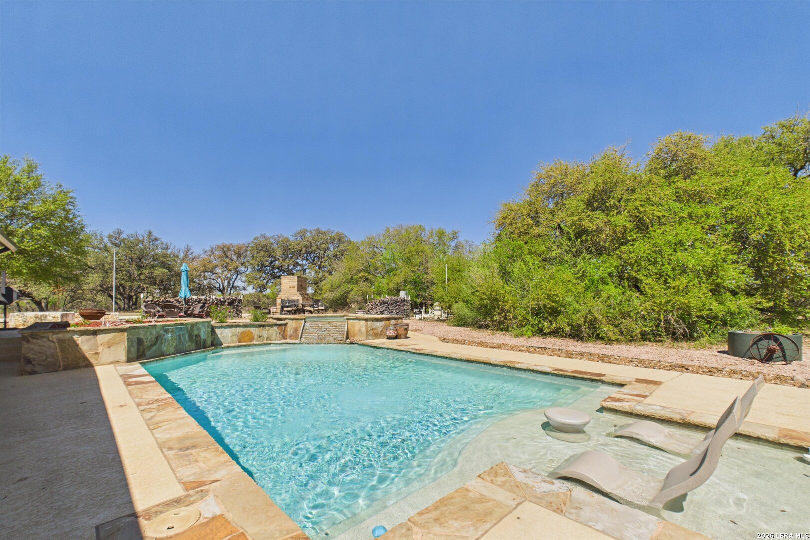 main property photo 46