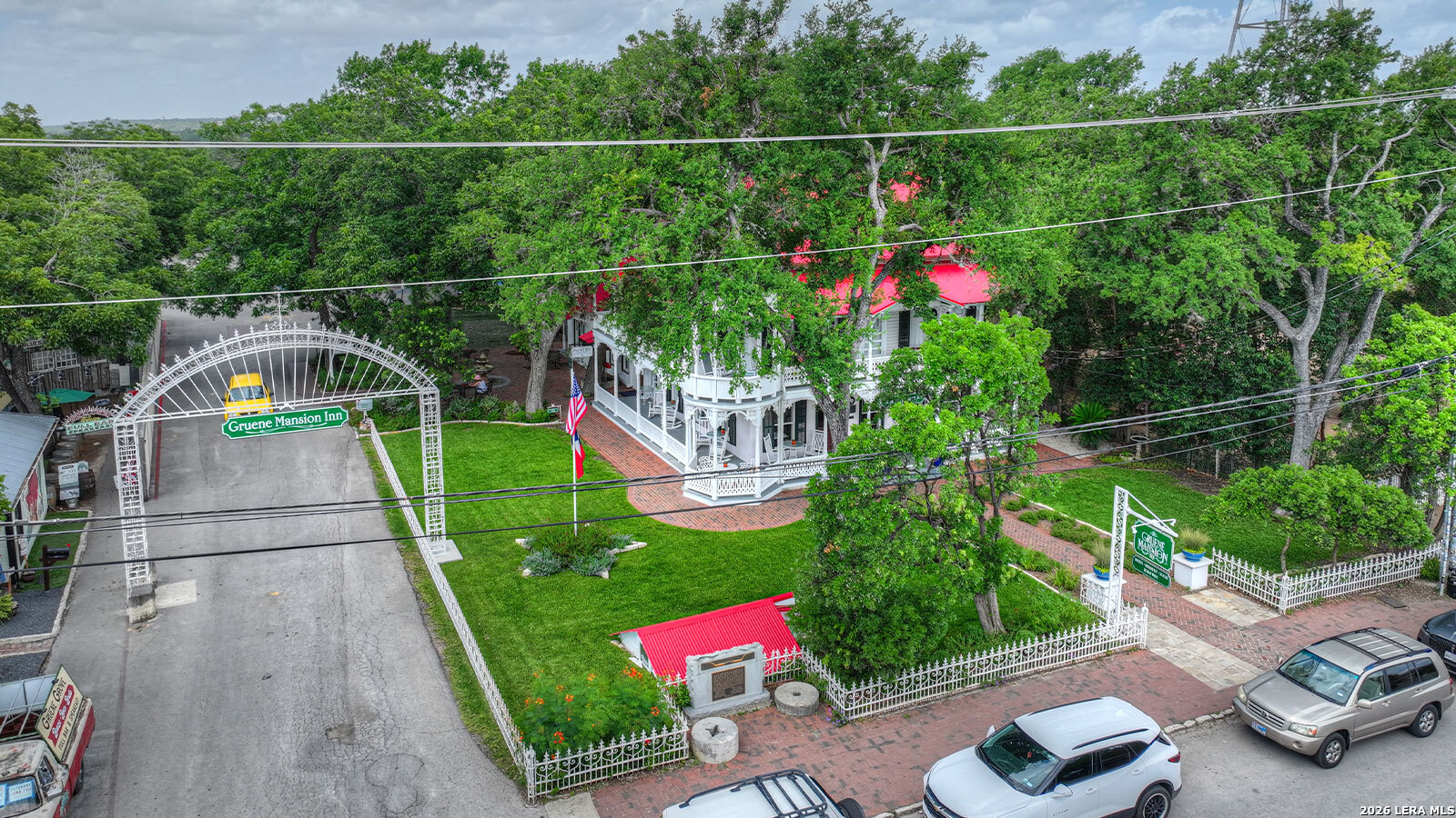 main property photo 19