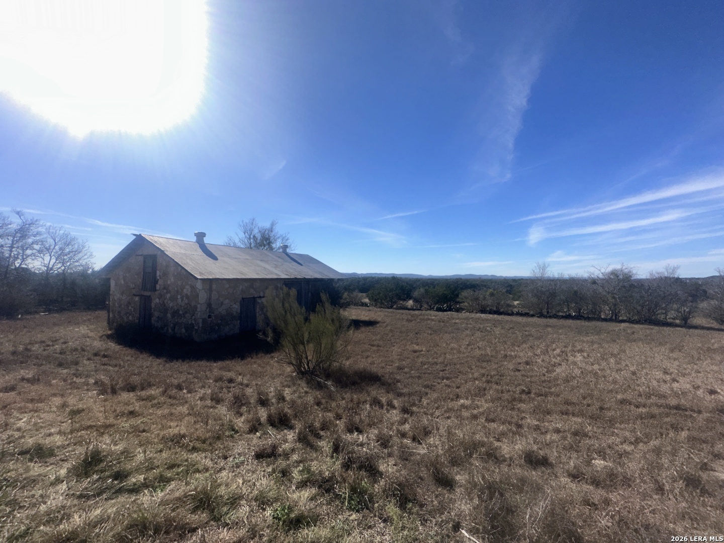 main property photo 13