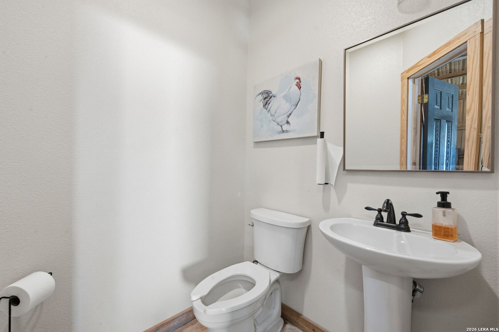 main property photo 13