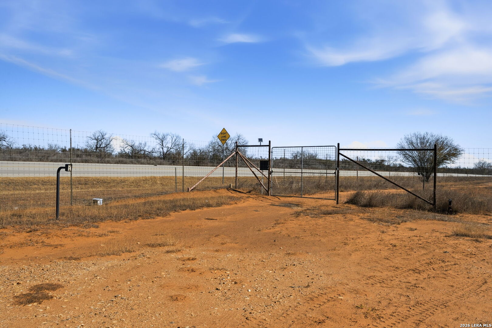 main property photo 21
