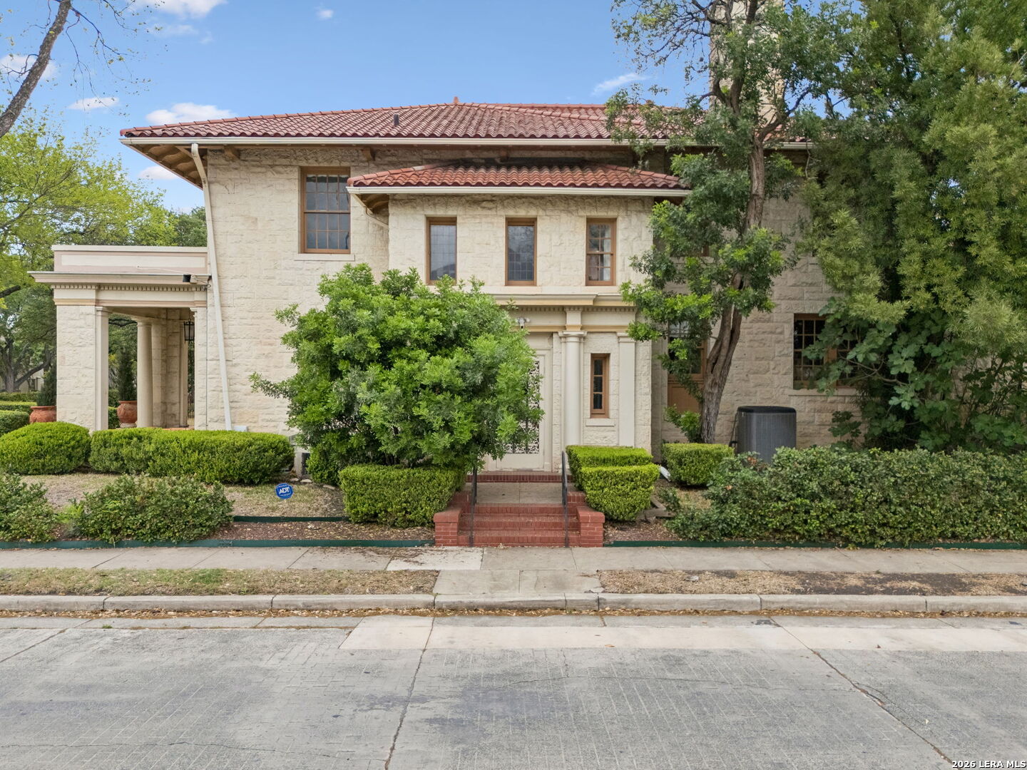 main property photo 56