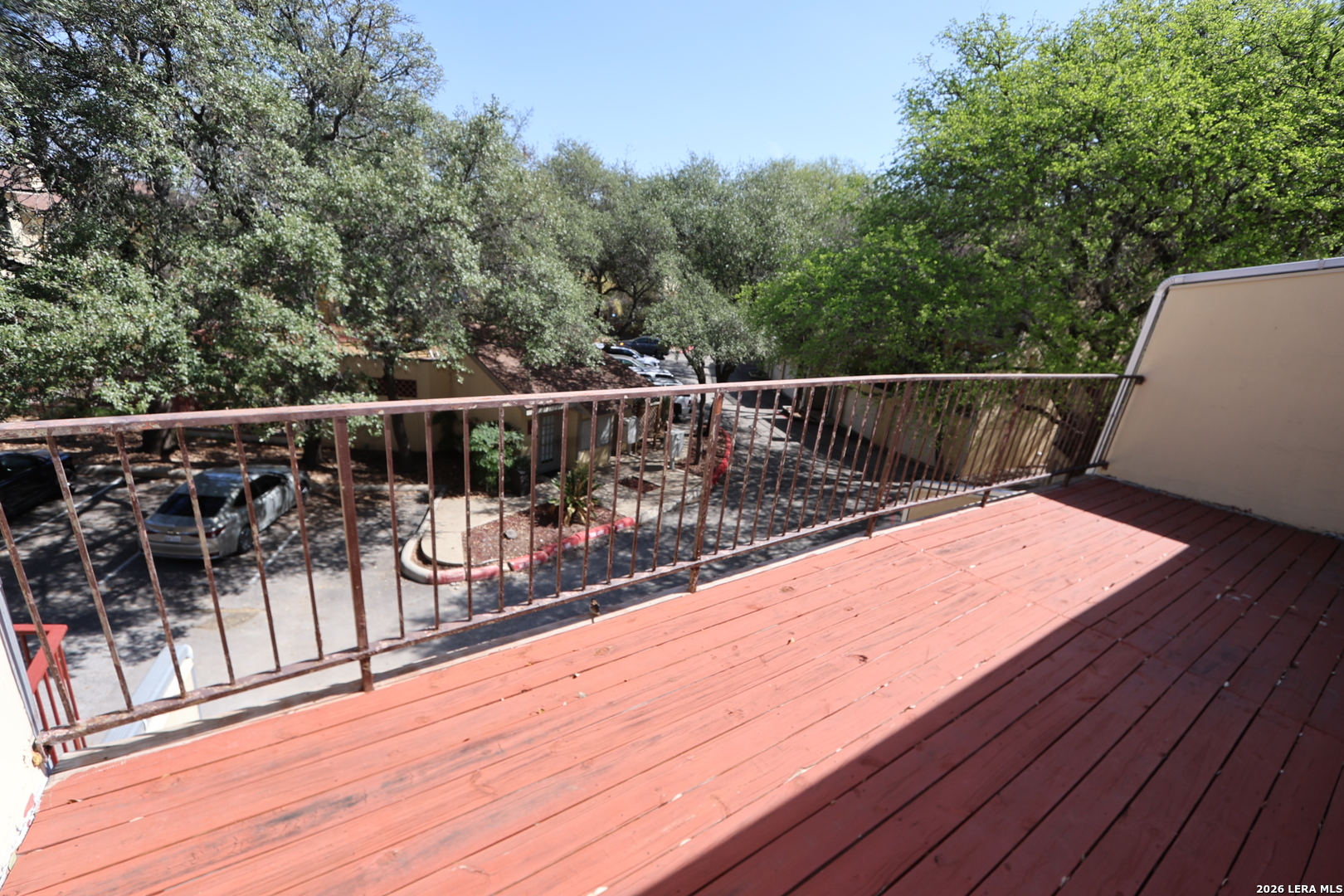 main property photo 17