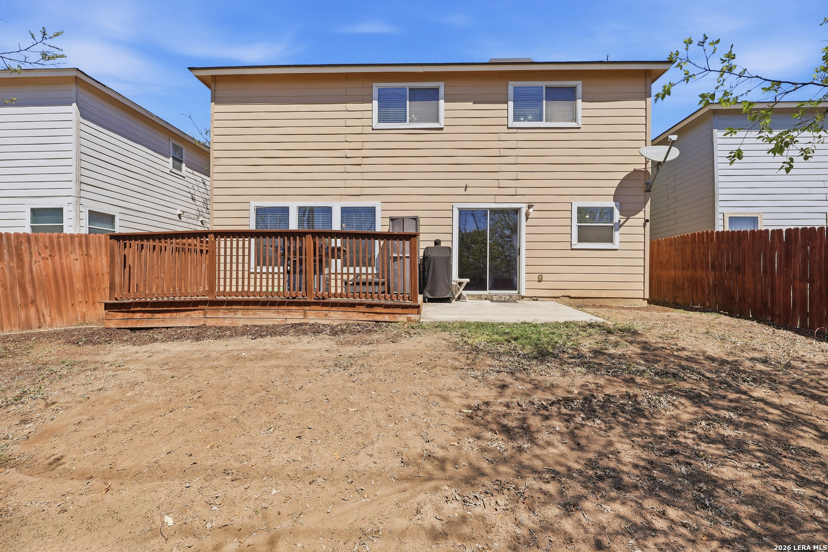 main property photo 12