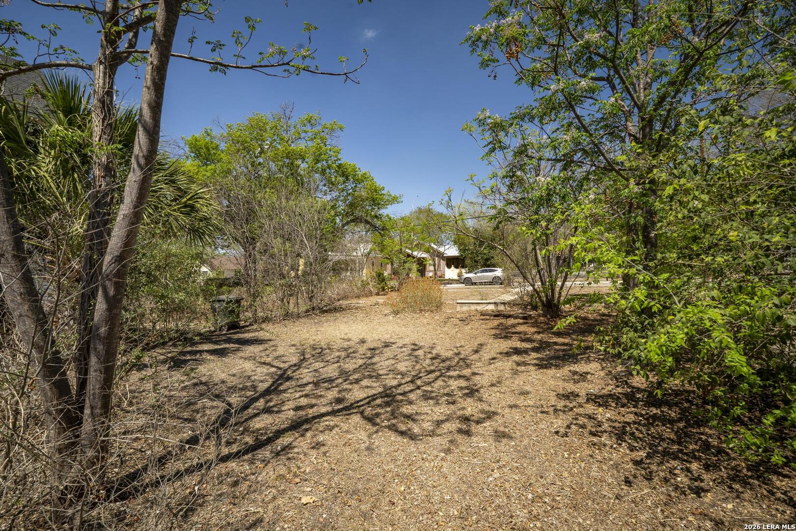 main property photo 16